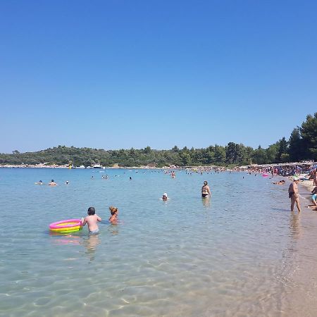 Kyrana Apartments Παλιούρι Εξωτερικό φωτογραφία
