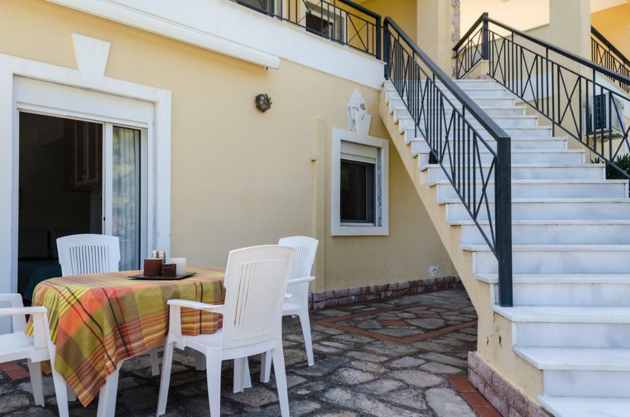 Kyrana Apartments Παλιούρι Εξωτερικό φωτογραφία
